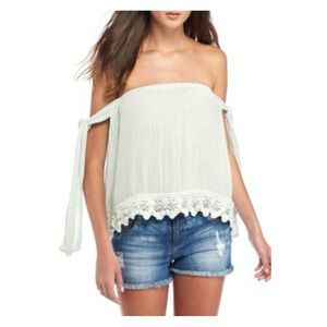 Jen’s Pirate Booty Essence Top